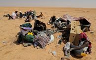 مهاجرون على الحدود التونسية الليبية 