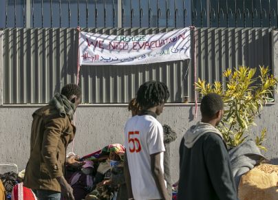 احتجاجات مهاجرين وطالبي لجوء من إفريقيا جنوب الصحراء في تونس 