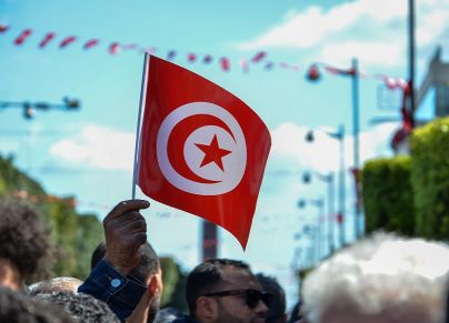 علم تونس شارع الحبيب بورقيبة 