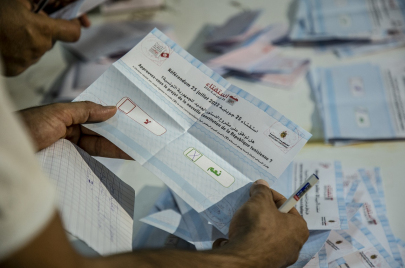 استفتاء تونس فرز الأصوات 