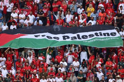 علم فلسطين في مباراة تونس وأستراليا بمونديال قطر