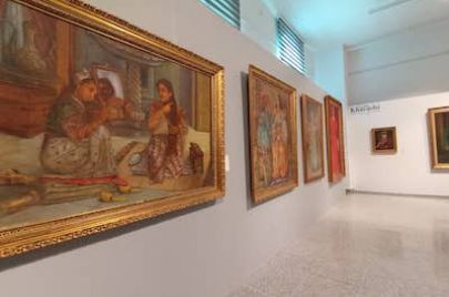لوحات نوردين الخياشي الخاصة بالمرأة التونسية بداية القرن العشرين