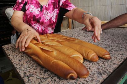 تغيّر في مذاق الخبز ورائحته.. الناطق باسم غرفة المخابز يوضّح