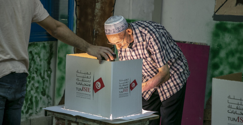 الاستفتاء تونس