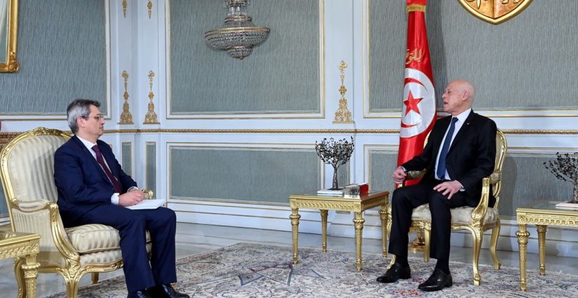 قيس سعيّد ورئيس الجمعية المهنية التونسية للبنوك الشركات الأهلية