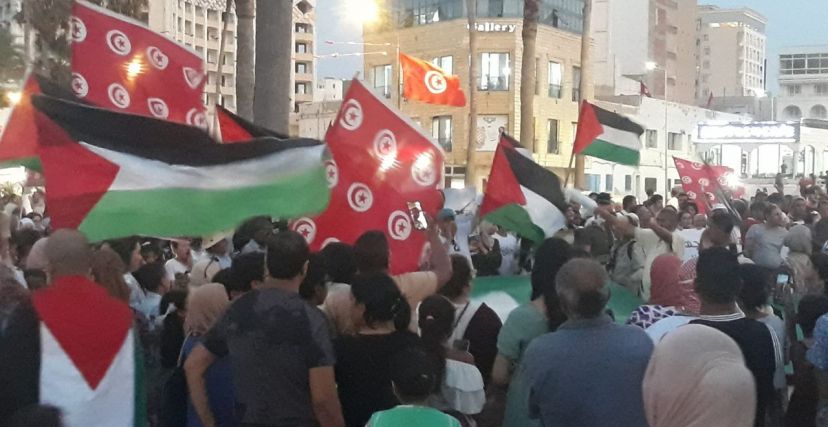 مسيرة الألف متر من الأكفان تجوب سوسة نصرة للقضية الفلسطينية 